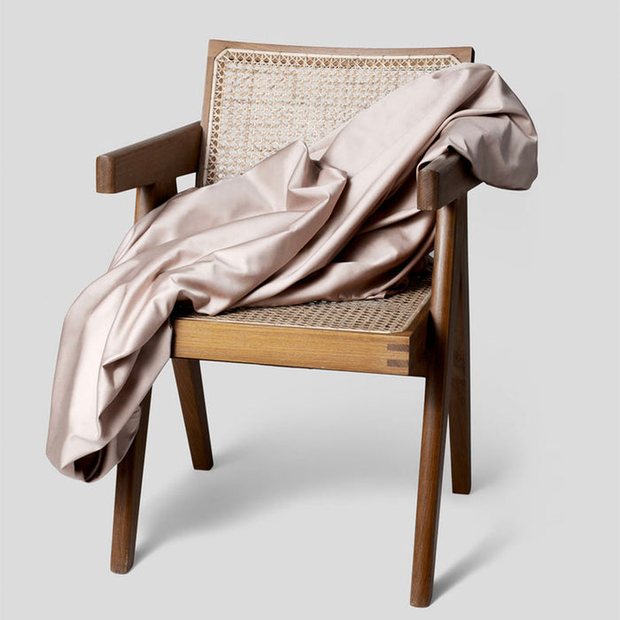 Duxiana Norge laken  sateen 160x200 180x200 formsydd duxiana dux Abate norge  duxiana oslo duxiana bergen sengetøy kvalitet norskdesign
