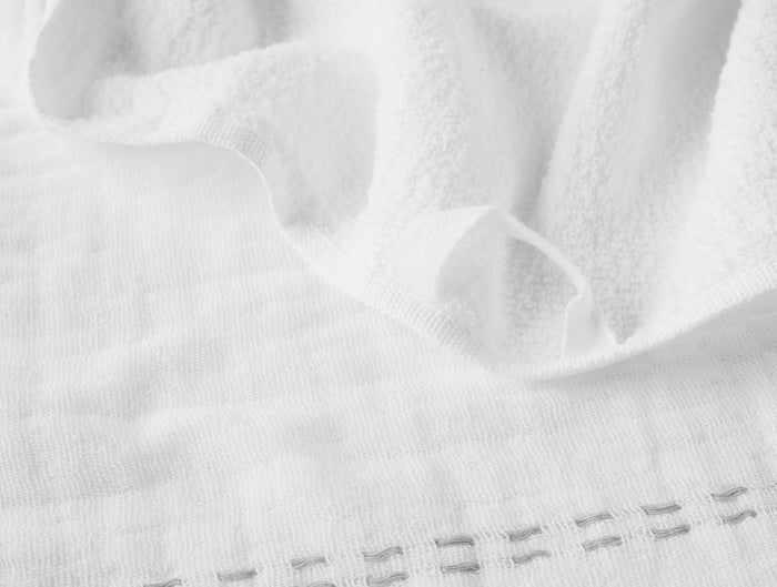 Alder Organic Hand Towel, Set of 2 | Alpine White w/Fog