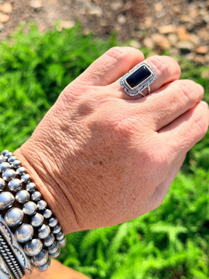 Authentic Native America Navajo Sterling Silver Black Onyx Ring By Peggy Skeets sz 6.5