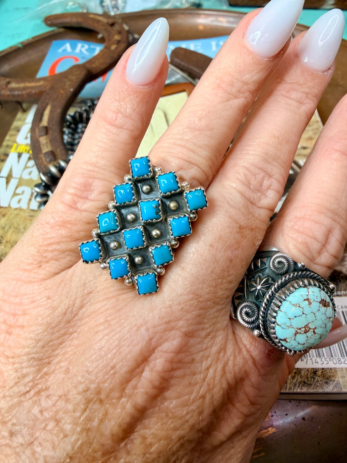 Authentic Native Made 12 Diamond Shaped Kingman Turquoise Stone Ring by Verley Betone size 7