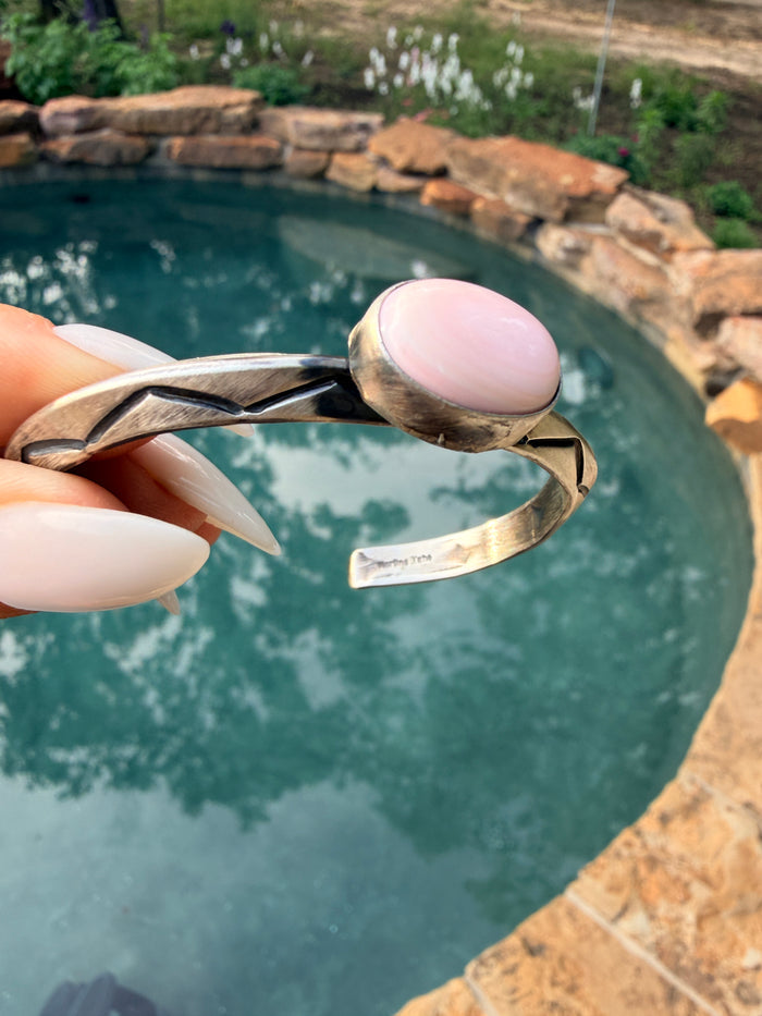 Authentic Native Pink Conch Cuff by Tahe