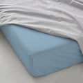 Bajera ajustable azul celeste detalle con encimera