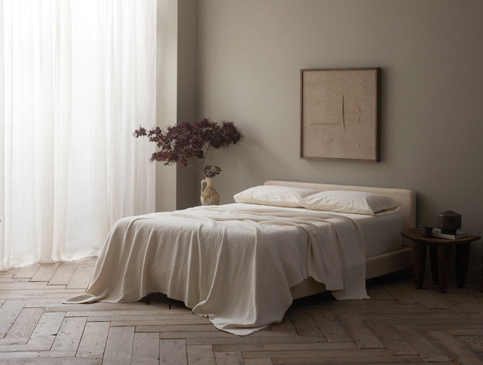 Cascade Organic Matelasse Blanket | Undyed