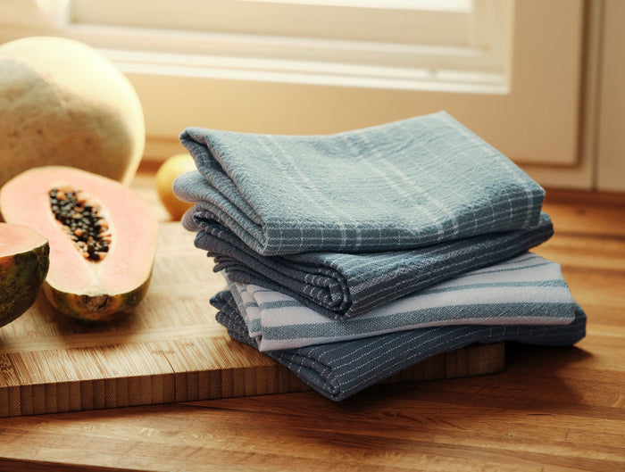 Fillmore Organic Kitchen Towels, Set of 4 - Coyuchi | Lagoon