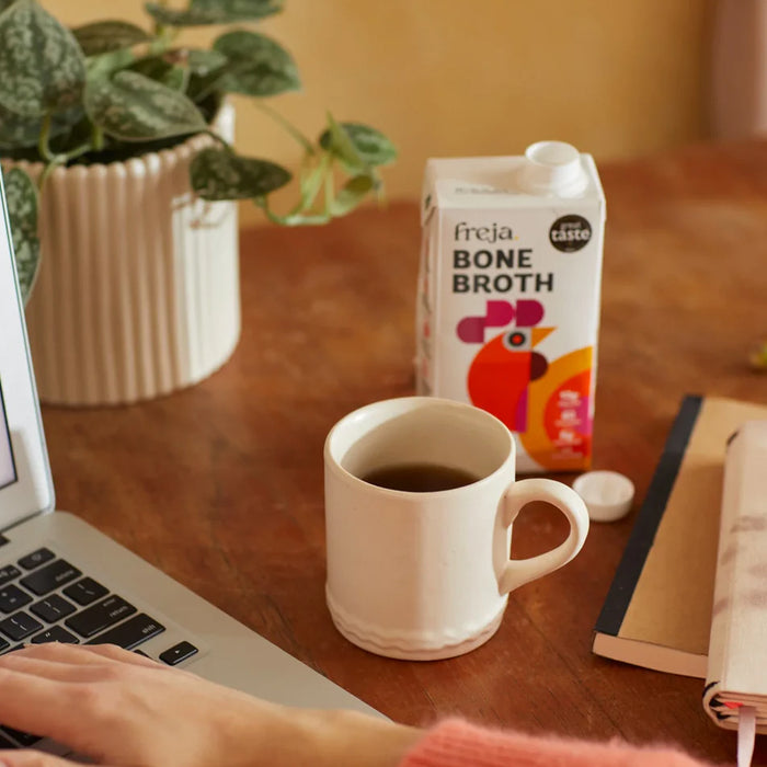 Freja Chicken Bone Broth in cup