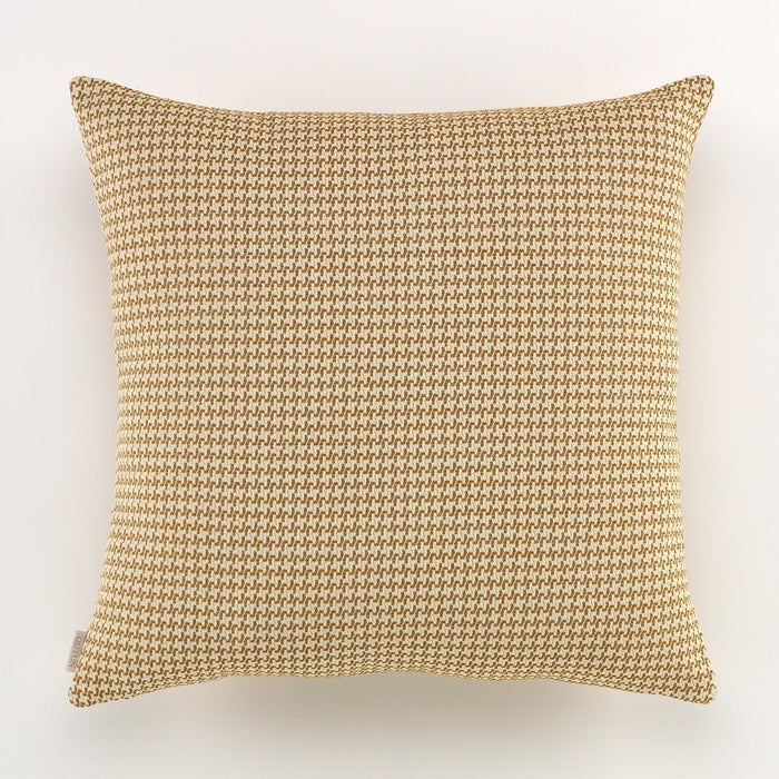 Funda cojín Beret color ocre - Qutun - 50x50 cm