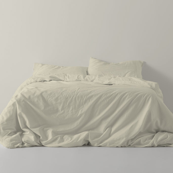 Funda nórdica lisa algodón piedra escena de cama