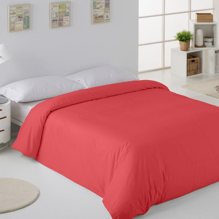 Funda nórdica lisa 50-50 rojo escena de cama