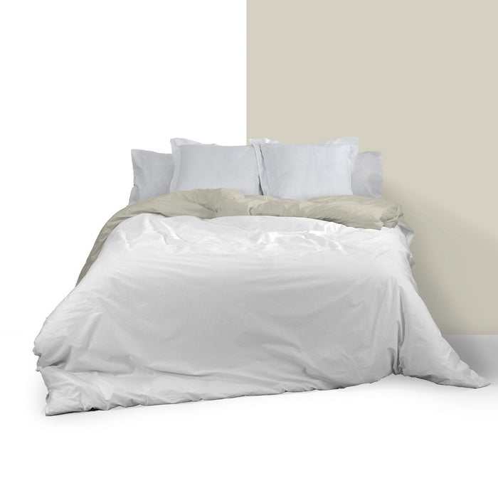 Funda nórdica reversible blanco-piedra escena de cama anverso