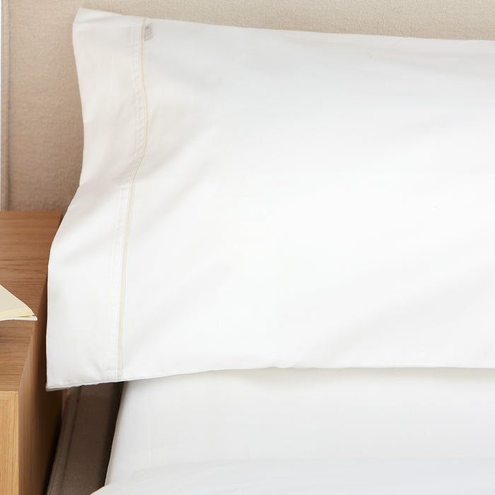 Juego de sábanas algodón 600 hilos detalle funda de almohada