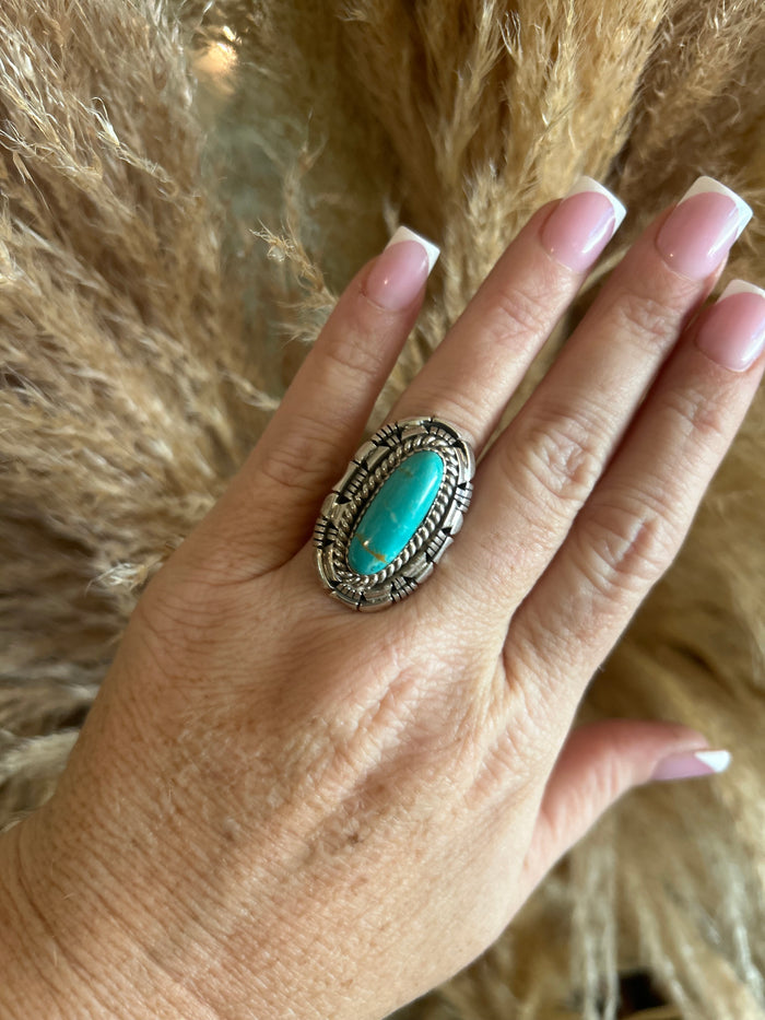 Kingman Turquoise Long Oval Statement ring by W Begay Ring size 6.5