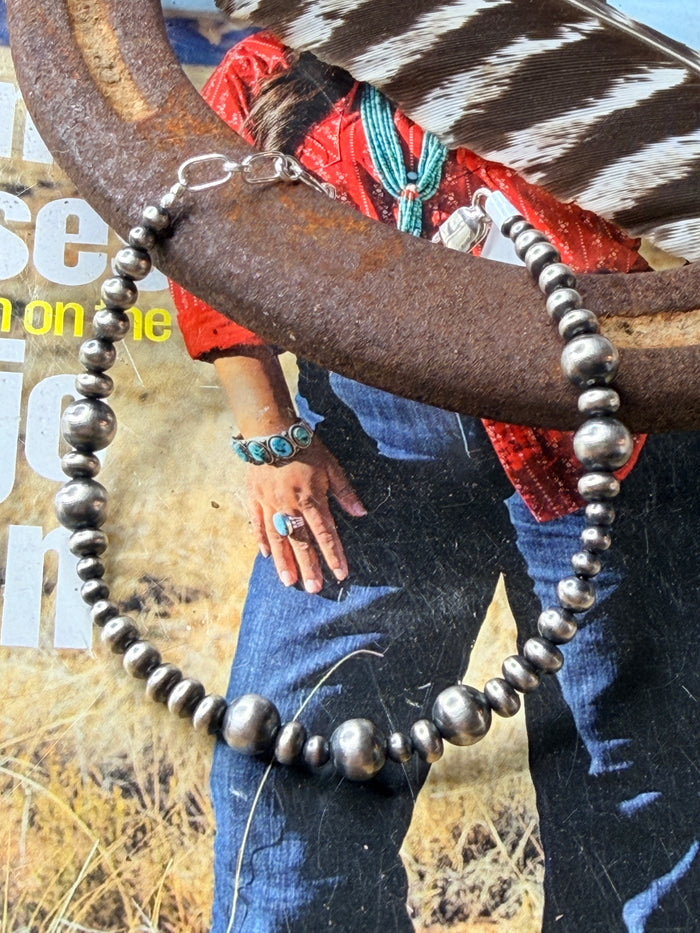 Lucinda Sardo Handstrung Bracelet