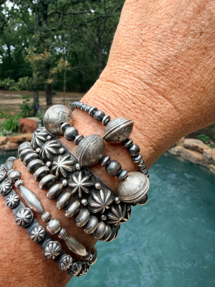 Mercury Dime Coin Bracelet with Round and Saucer Beads