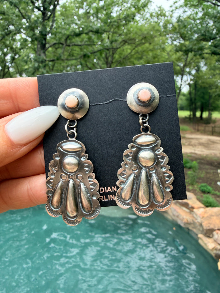 Native Made Queen Pink Conch Concho Post Dangles