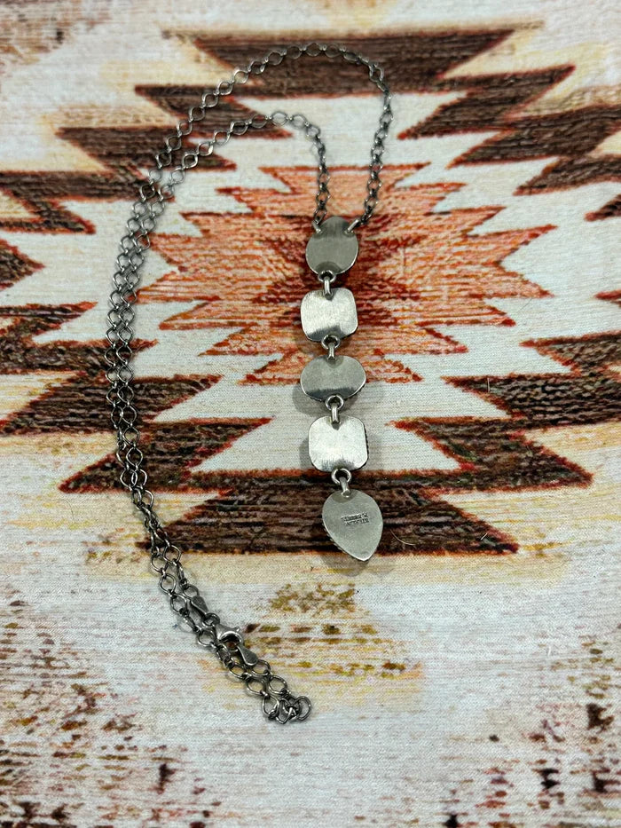Native Made Queen Pink Conch Shell & Sterling Silver Necklace