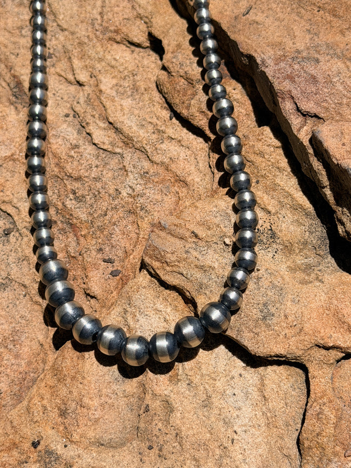 Native Strung Graduated Sterling Silver Pearl Beaded Necklace 22"