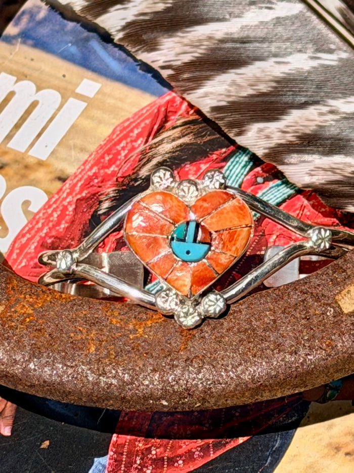 Ola Eriacho Zuni Spiny Oyster Cuff