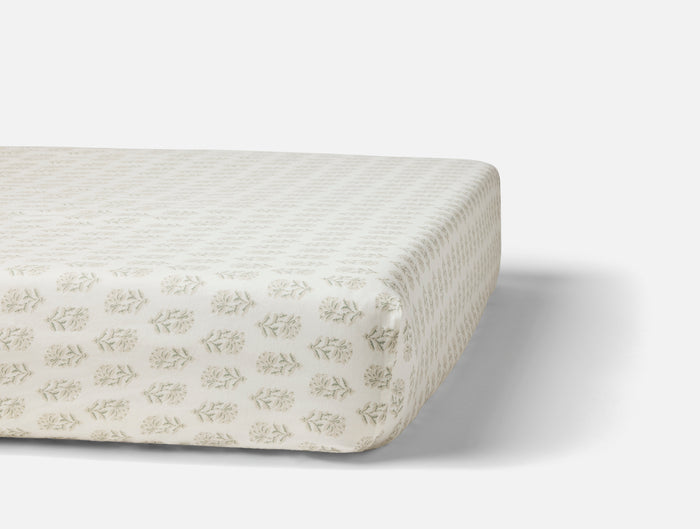 Organic Crinkled Percale™ Crib Sheet