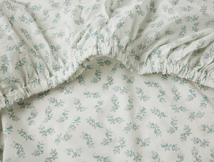 Organic Crinkled Percale™ Crib Sheet
