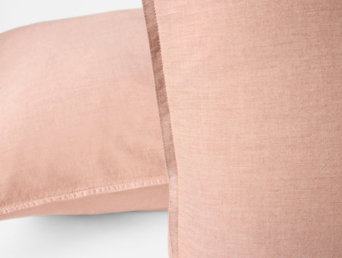 Organic Crinkled Percale™ Sham - Coyuchi | Praline Chambray