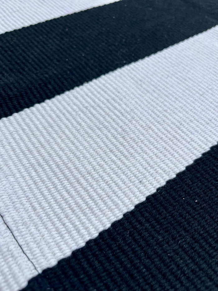 Outdoor Layering Rug, Stripe, size 24x36