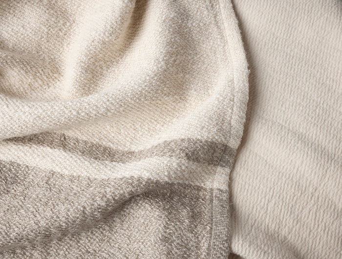 Pampas Organic Throw