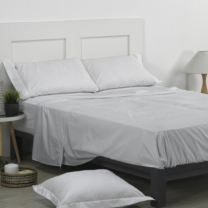 Sábana encimera 50/50 perla escena de cama