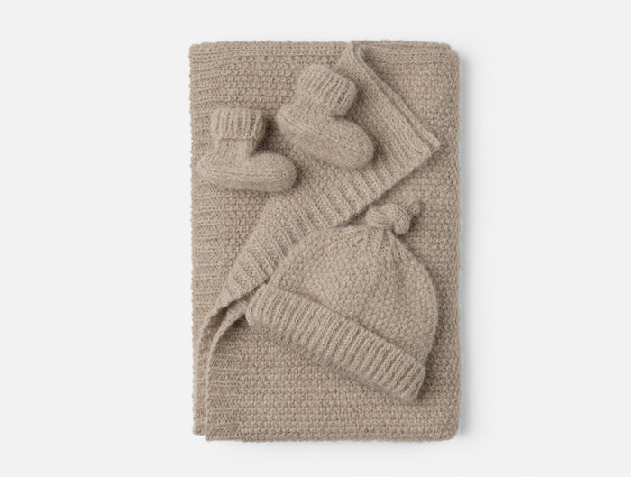 Semilla Suri Alpaca Knit Baby Gift Set