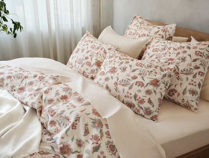 Viola Organic Print Sham