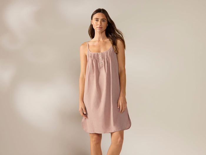 Women's Isla Organic Cotton Nightgown - Coyuchi | Praline Chambray
