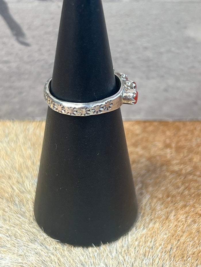 Zuni Snake Eye Coral Cluster Ring Size 7 Sterling Silver