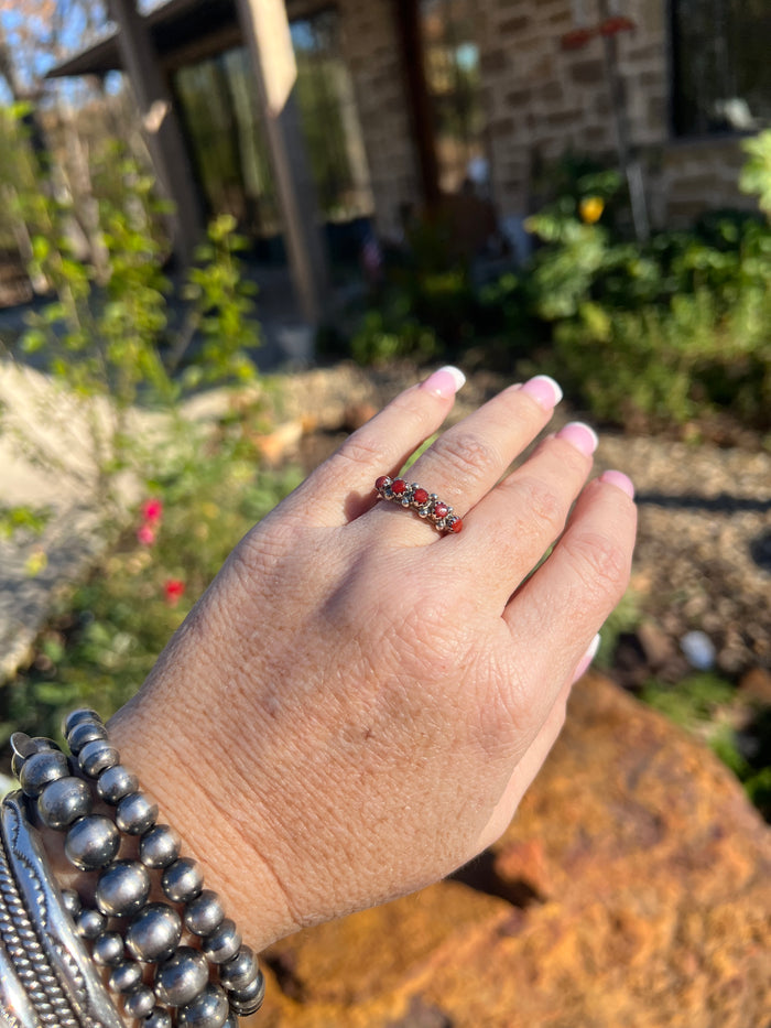 Zuni Snake Eye Coral Cluster Ring Size 7 Sterling Silver